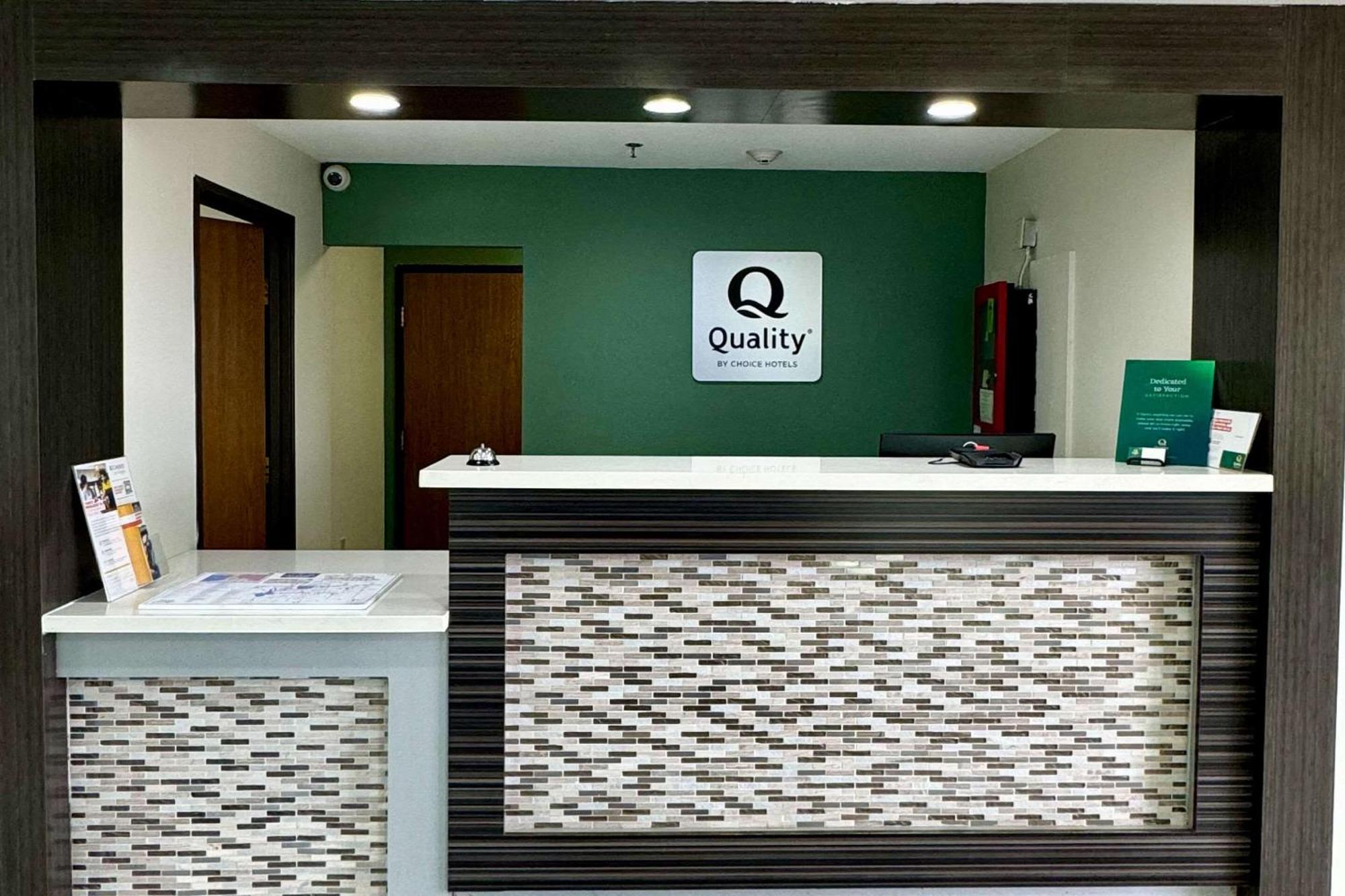 סולפור Quality Inn מראה חיצוני תמונה